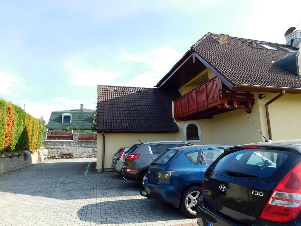 Penzion Petko Vysoké Tatry エクステリア 写真